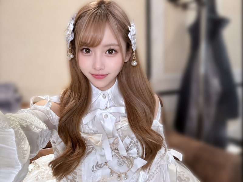 FC2PPV-4904121-RM [Reducing Mosaic] [Face exposed] “18-year-old beautiful cosplayer with rapidly increasing followers” ​​FC2 Shocking Appearance Dangerous Daytime Creampie Rare Video “1 hour 24 minutes” *Only a few left
